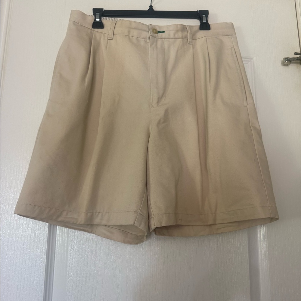 Tommy Hilfiger Mens Tan Bermuda Shorts Classic Cotton Blend (used) Size 34